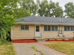 424 E Leach Ave, Des Moines, IA 50315