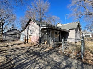 1225 NE Quincy St, Topeka, KS 66608