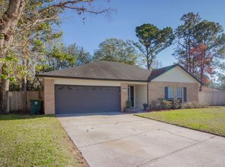 12131 Banyan Tree Dr, Jacksonville, FL 32258