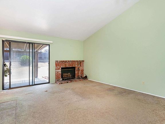 2nd image of 5327 Mead St
