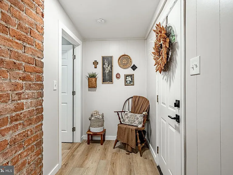 314 Walnut St #1 — Photo 9