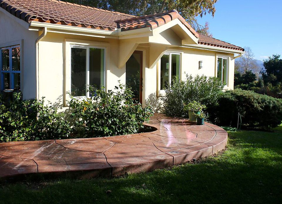 1st image of 441 Alosta Dr