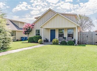 3917 SW Ridgepointe Ave, Bentonville, AR 72712