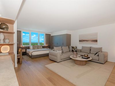 2301 Collins Ave APT 1527, Miami Beach, FL, 33139