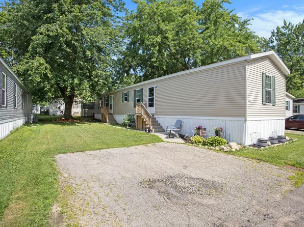 4481 Knollwood Dr, Allendale, MI 49401