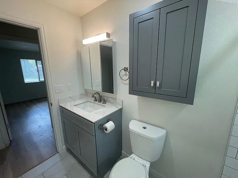 1335 Cherry St — Photo 16