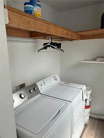 6320 Riverside Dr #241 — Photo 7