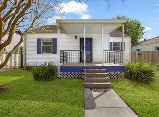 11 Davis Blvd, Jefferson, LA 70121