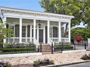 719 1st St, New Orleans, LA 70130