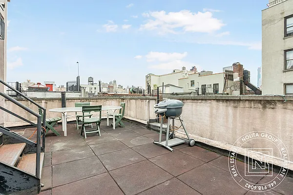 Rented by Nolita Group | media 33