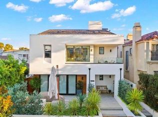 304 Iris Ave, Corona Del Mar, CA 92625