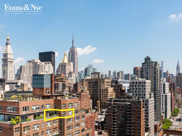 32 Gramercy Park South 17D image 1 of 16