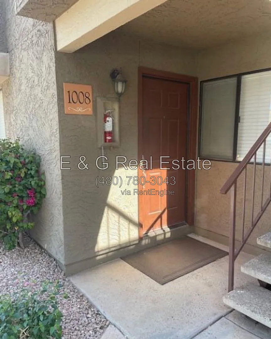 2 bed, 2.0 bath, 1086 sqft, $1,950 — Photo 4