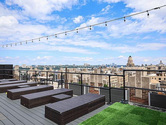 3rd image of 752 W End Ave APT 5C