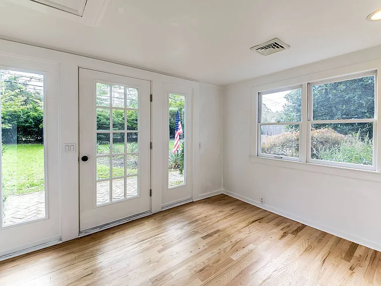 319 Three Mile Harbor Rd — Photo 13
