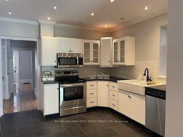 378 King St W — Photo 6