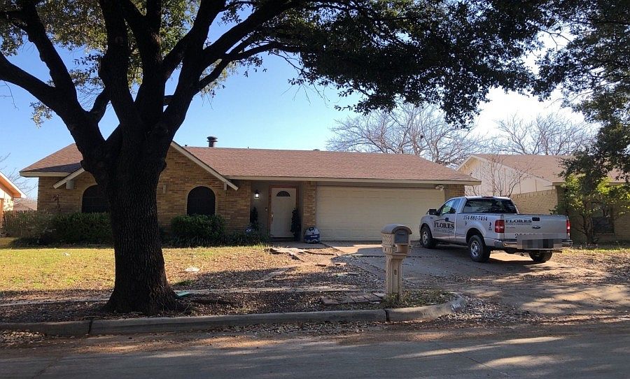 1st image of 417 Parkvale Ln