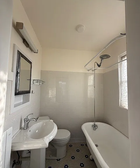 2205 N Farwell Ave #9 — Photo 11