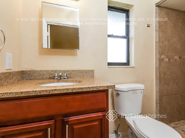 126 SW 48th Ter — Photo 12