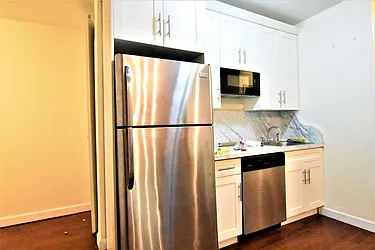 Rented by Clove Realty LLC