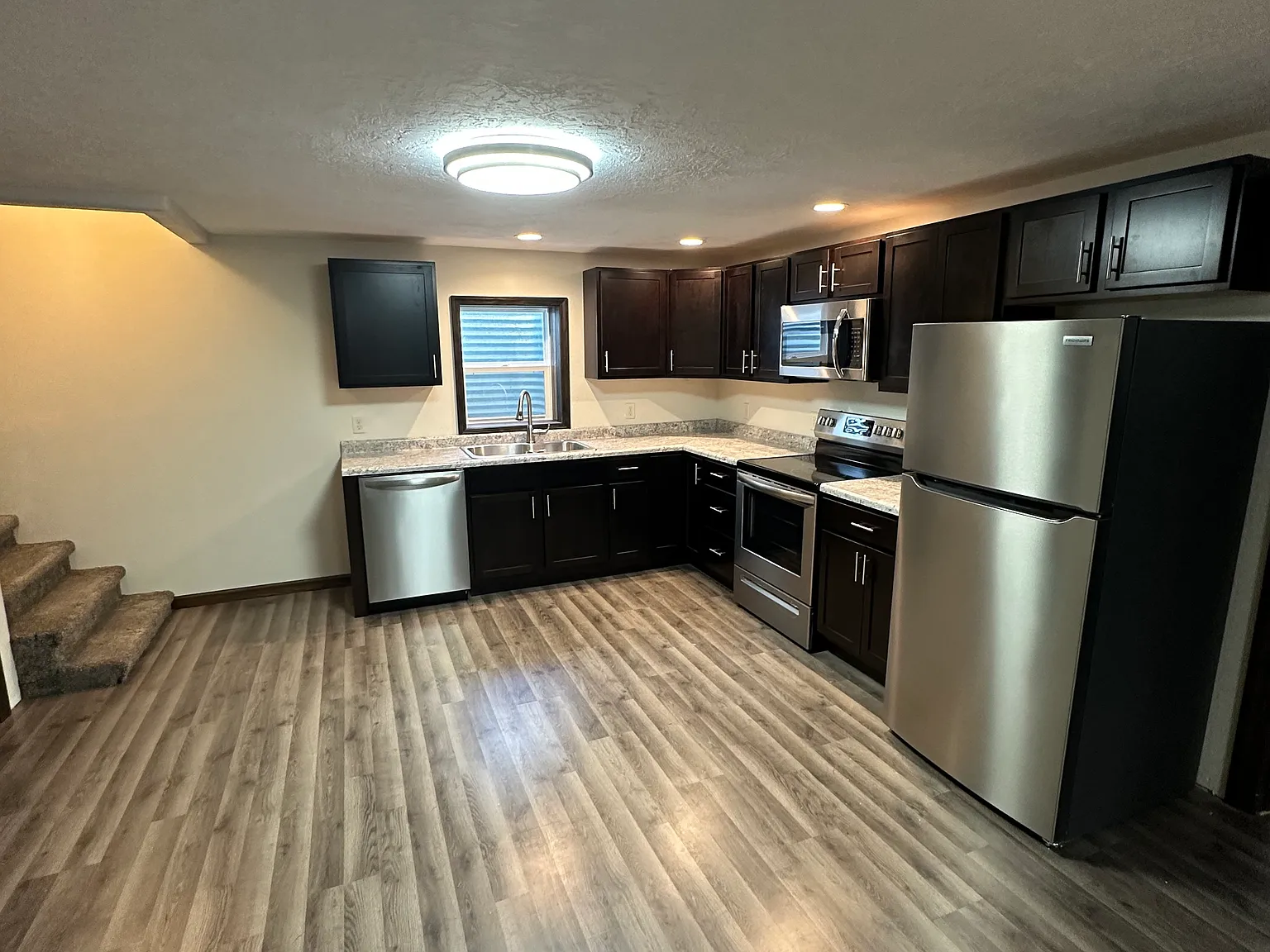 Canton Unit 2 — Photo 3
