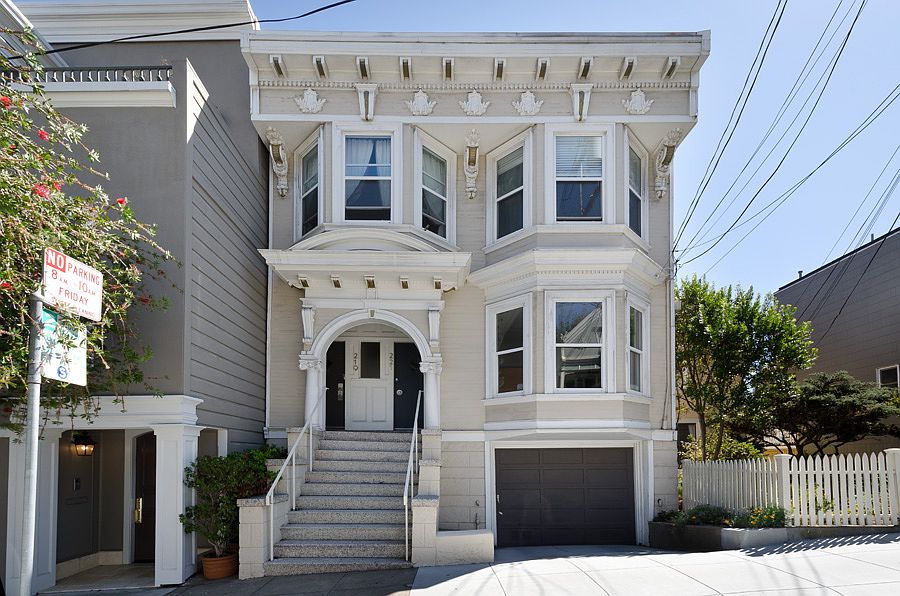 1st image of 221 Eureka St