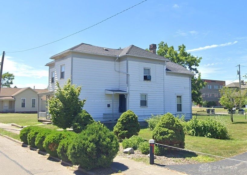 2nd image of 49-51 Burns Ave