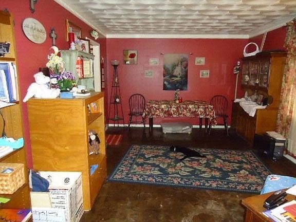2nd image of 319 Harrington Dr
