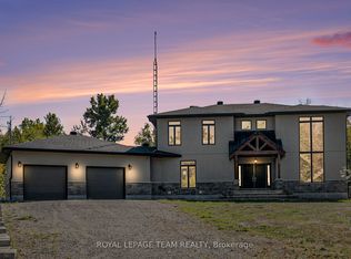 896 Corktown Rd, Merrickville Wolford, ON K0G1N0