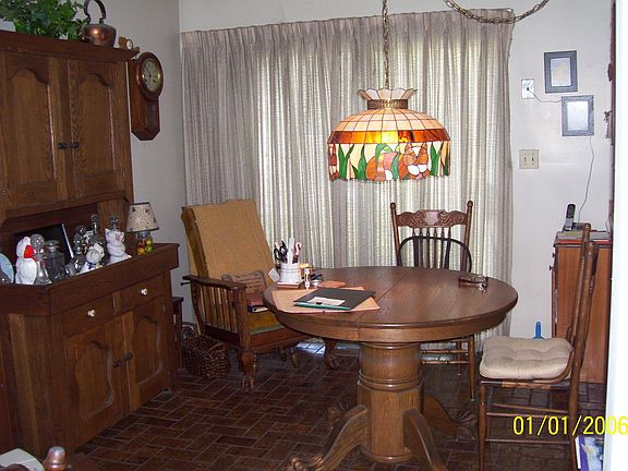 3rd image of 340 Harlan Sq