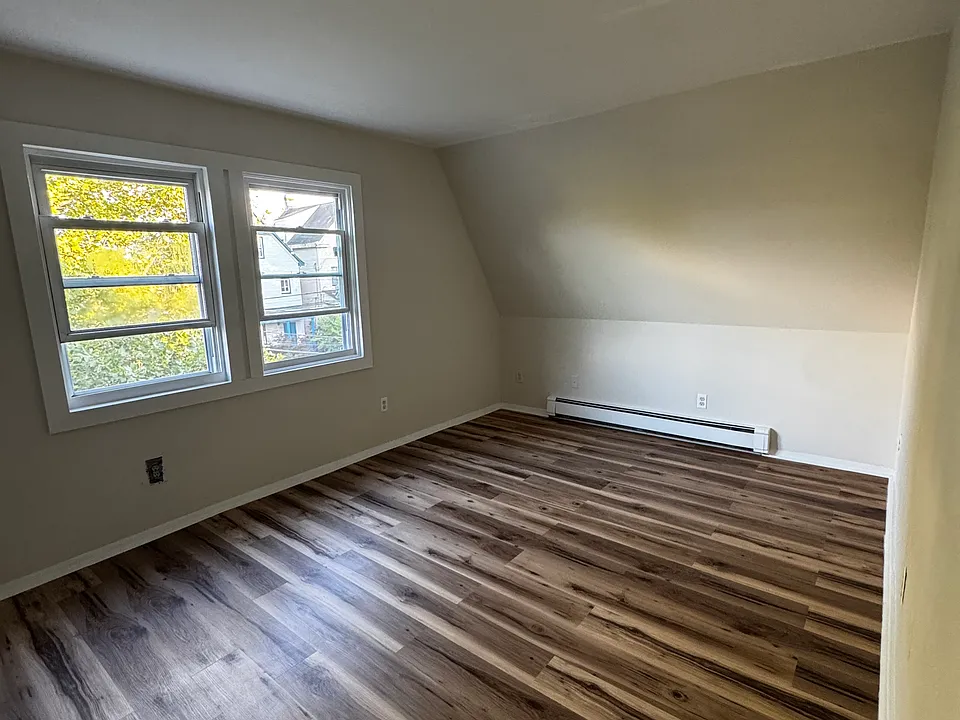 257 Mount Vernon Ave #3