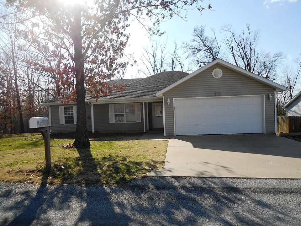 1st image of 1 Keighley Ln