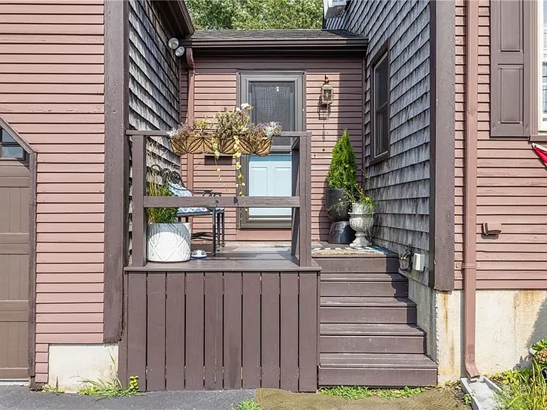 45 E St — Photo 14