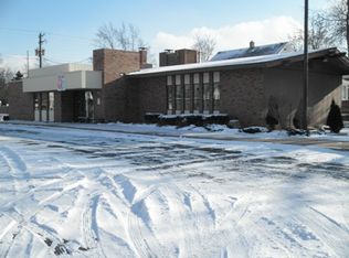 1009 W 9th Ave, Oshkosh, WI 54902