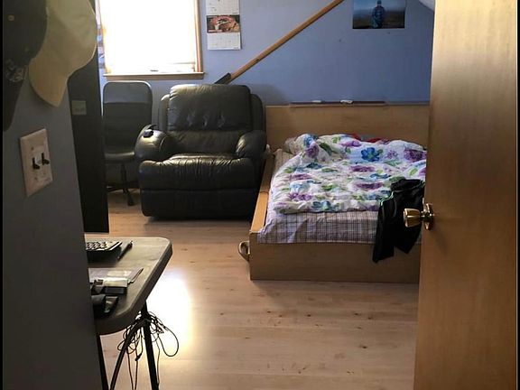 4th image of 174-07 Gladwin Ave #1
