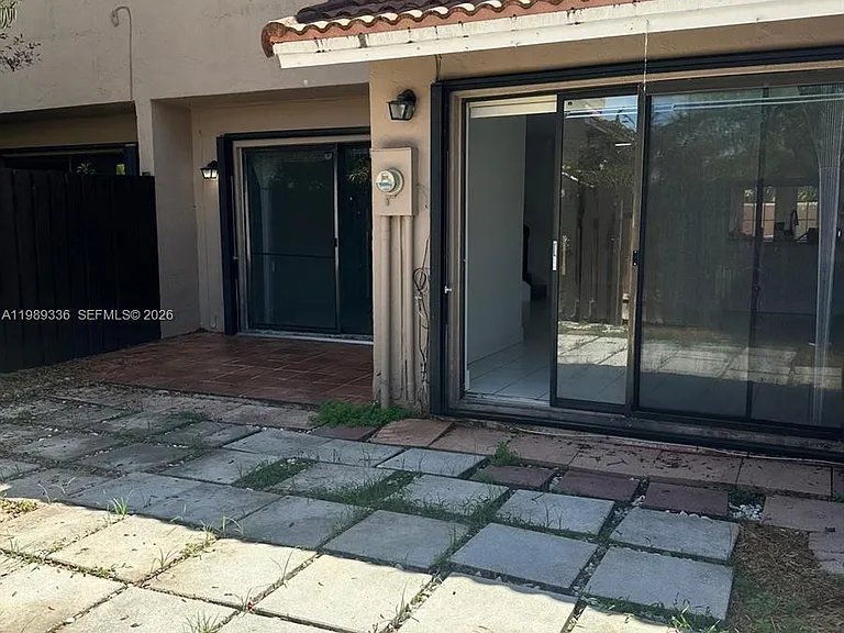 9102 SW 113th Place Cir E — Photo 22