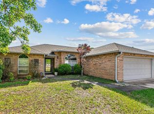 9922 Orion Lake Cir, Navarre, FL 32566