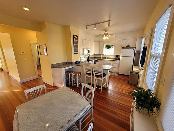 Kitchen and dining area