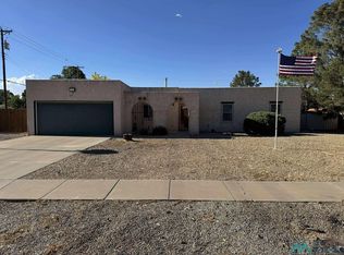 703 Sunrise Rd, Roswell, NM 88201