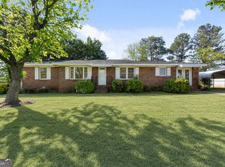 55 Maurice Way, Lavonia, GA 30553