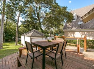 1523 Oak Knoll St, Dallas, TX 75208