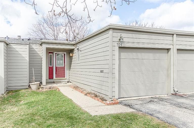 1st image of 705 Skynob Dr