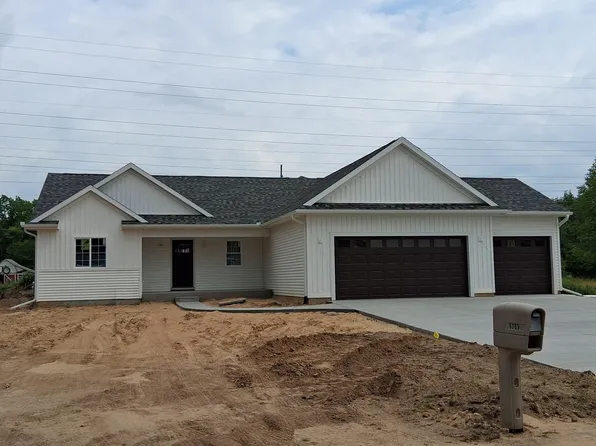 8069 Buck Ave, Galesburg, MI 49053