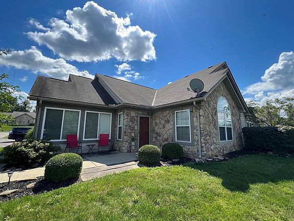 2nd image of 127 Colonial Woods Dr