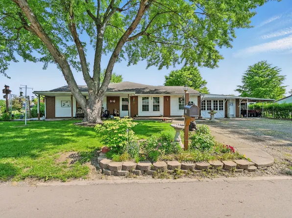 311 Meadow Ln, De Graff, OH 43318