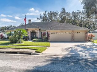 2807 Commonwealth Ave, Valrico, FL 33594