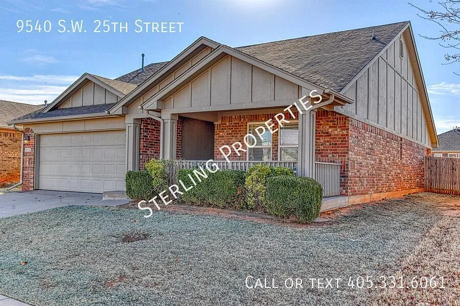 Building Photo - 9540 SW 25th St