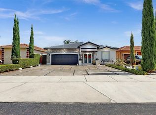 16247 SW 92nd Ter, Miami, FL 33196