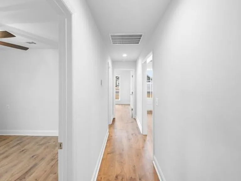 228 McNeal Heritage Cir — Photo 25