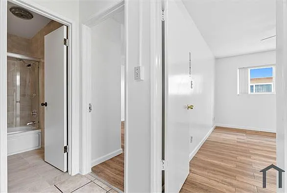 10027 Sepulveda Blvd #D — Photo 16